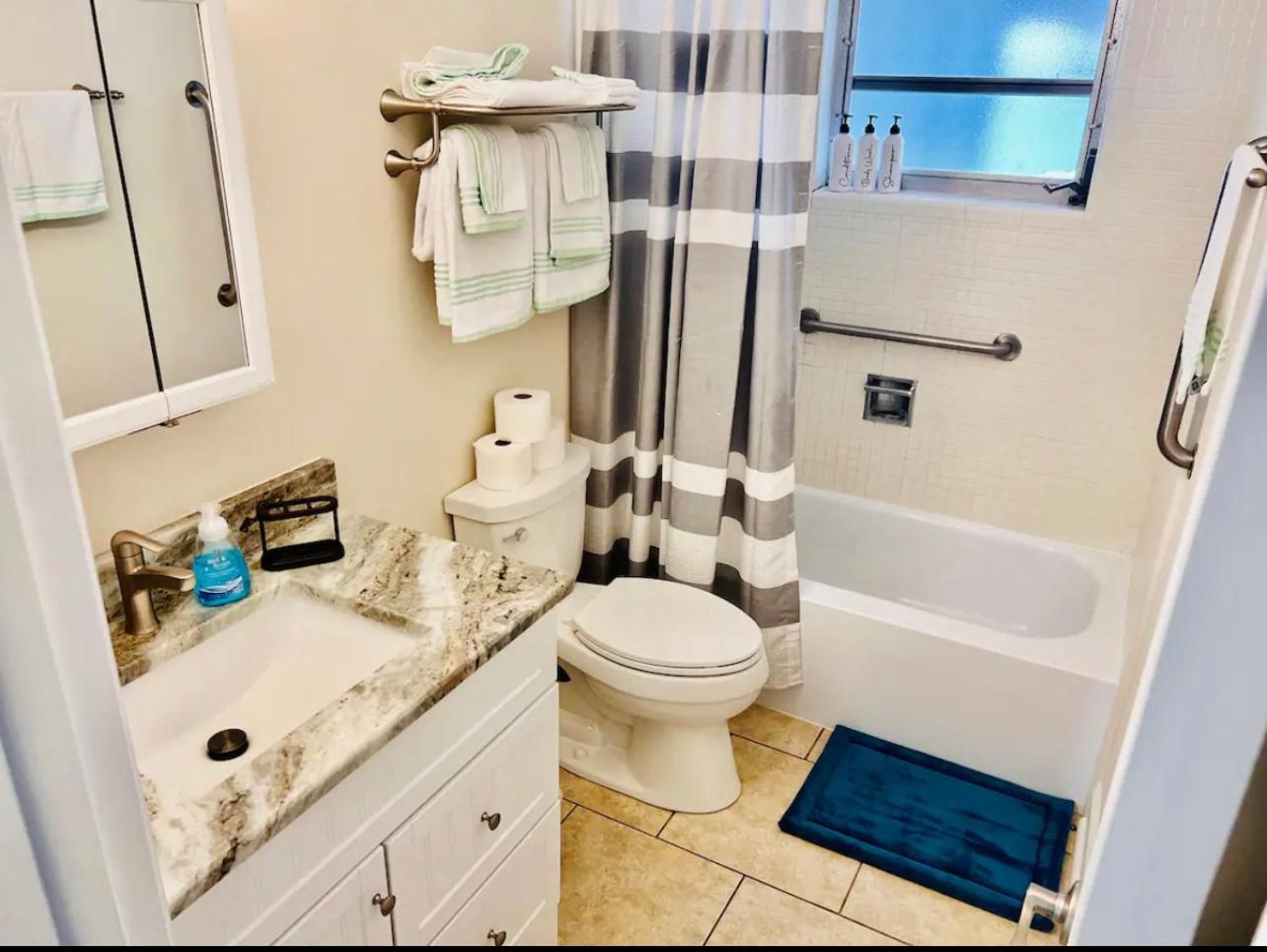 Cozy Home With One Bedroom Cape Coral Extérieur photo